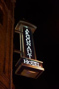 Argonout Hotel