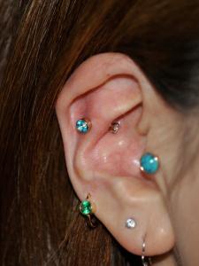 ボディジュエリー ボディジュエリー