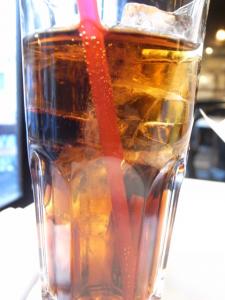 噂のコーラ?! 噂のコーラ?!