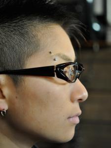 眉ピアス 眉ピアス