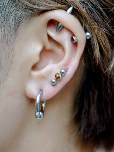 ボディピアス画像 ボディピアス画像