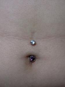 へそピアス へそピアス