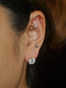 ボディジュエリー ボディジュエリー