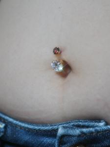 へそピアス へそピアス