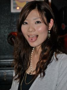 舌ピアス 舌ピアス