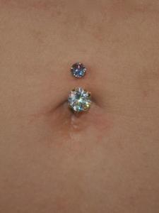 へそピアス へそピアス