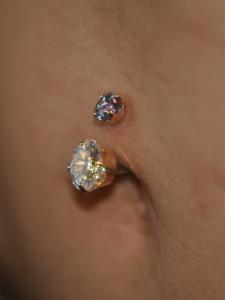 へそピアス へそピアス