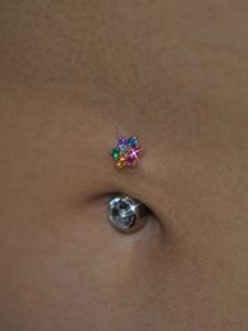 へそピアス へそピアス