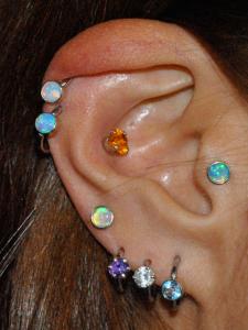 ボディジュエリー ボディジュエリー