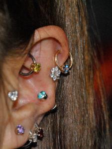 ボディピアス画像 ボディピアス画像