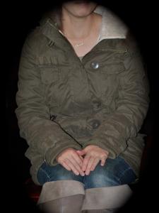 ロードライトガーネットの似合う女性 ロードライトガーネットの似合う女性