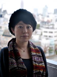 ブラウンダイヤモンドの似合う女性 ブラウンダイヤモンドの似合う女性