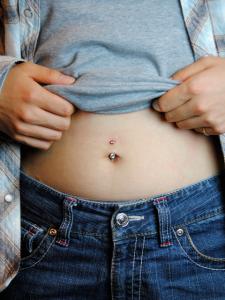 へそピアス へそピアス