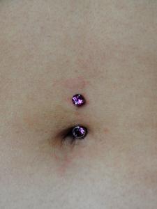 へそピアス へそピアス