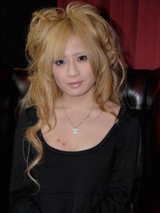 チェストガール チェストガール