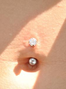 へそピアス へそピアス