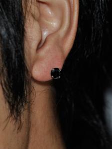 ブラックジルコニア ブラックジルコニア