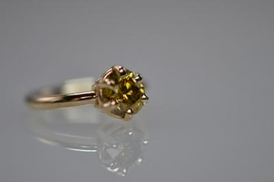 Golden Yellow Diamond Golden Yellow Diamond