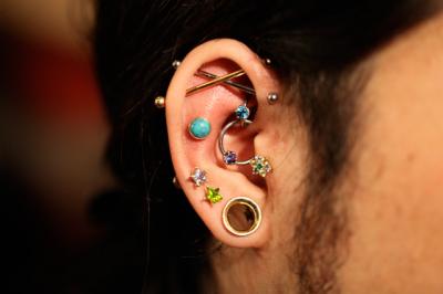 ボディピアス ボディピアス