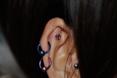 ボディピアス ボディピアス
