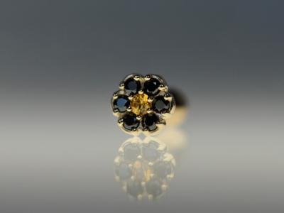 イエローサファイア × ブラックジルコニア イエローサファイア × ブラックジルコニア