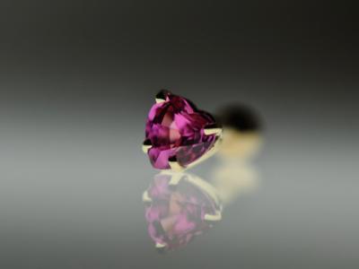 ピンクサファイア ピンクサファイア