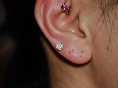 ミルキーオパール ミルキーオパール