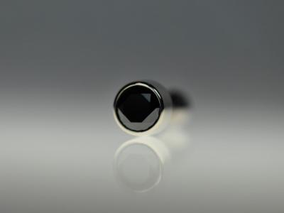 ブラックジルコニア ブラックジルコニア