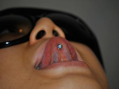 ダブルジュエリーで舌。 ダブルジュエリーで舌。