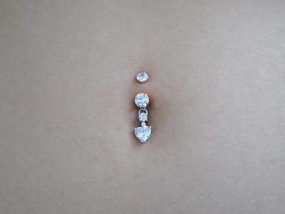 へそピアス へそピアス