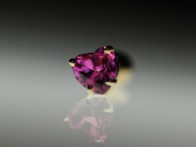 ピンクサファイア ピンクサファイア