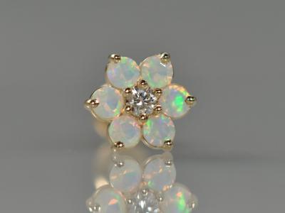 ダイヤモンド × ミルキーオパール ダイヤモンド × ミルキーオパール