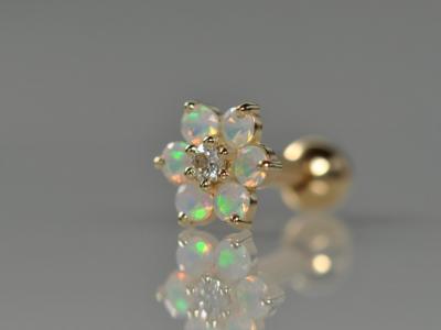 ダイヤモンド × ミルキーオパール ダイヤモンド × ミルキーオパール