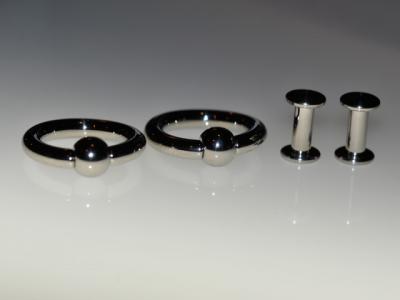 ボディピアス ボディピアス