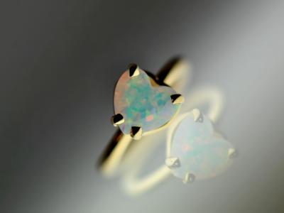 ミルキーオパール ミルキーオパール