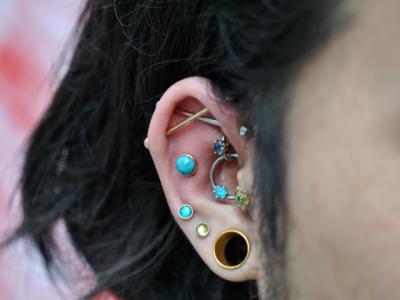 ボディピアッシング ボディピアッシング