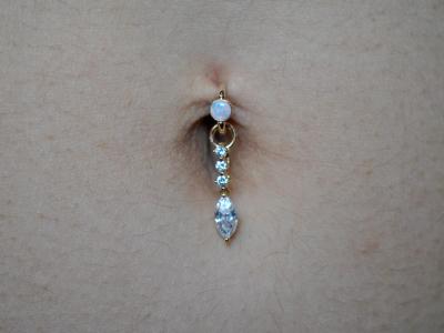 へそピアス へそピアス