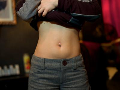 へそピアス へそピアス