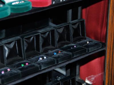 プロングジュエリー プロングジュエリー