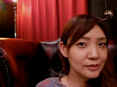 タンザナイトの似合う女性 タンザナイトの似合う女性
