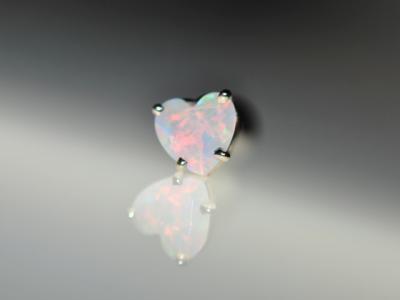 ミルキーオパール ミルキーオパール