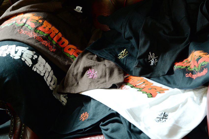 Tシャツ