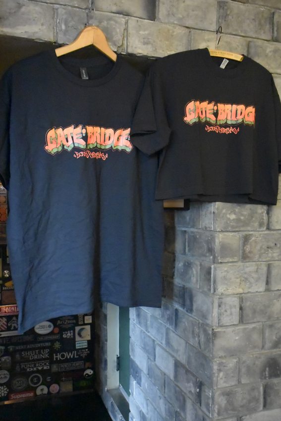 Tシャツ