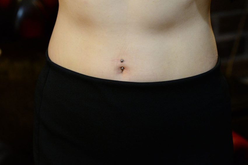 へそピアス