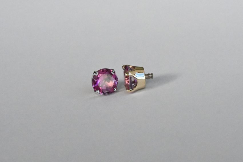 ホットピンクトパーズ