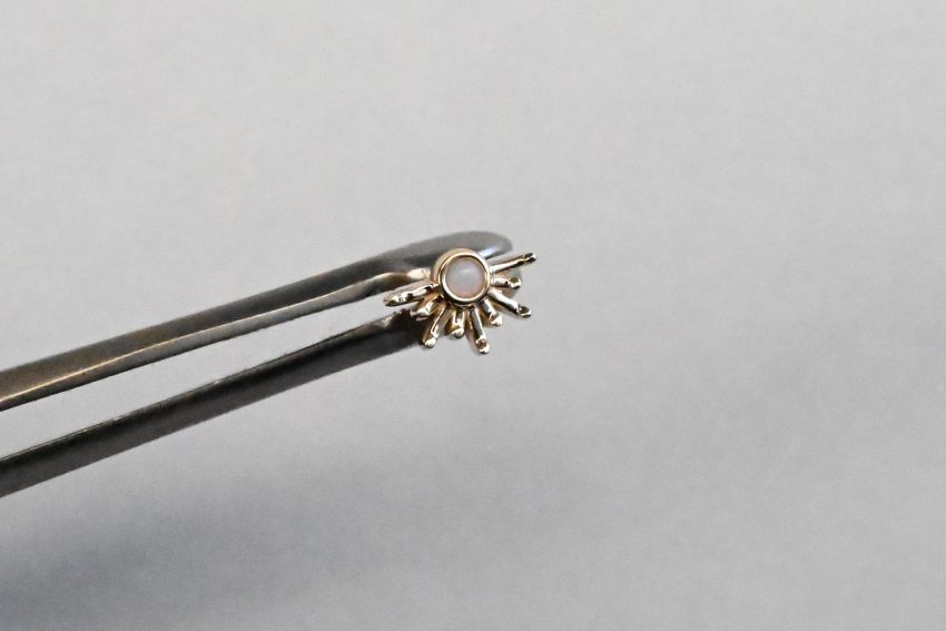 ホワイトオパール